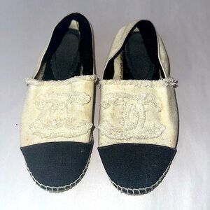 Used channel‎ tan CLOTH ESPADRILLES size 8